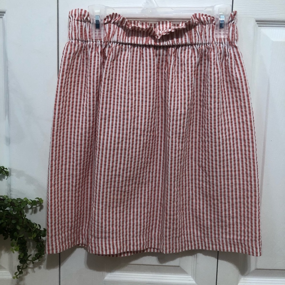 strip print skirt
